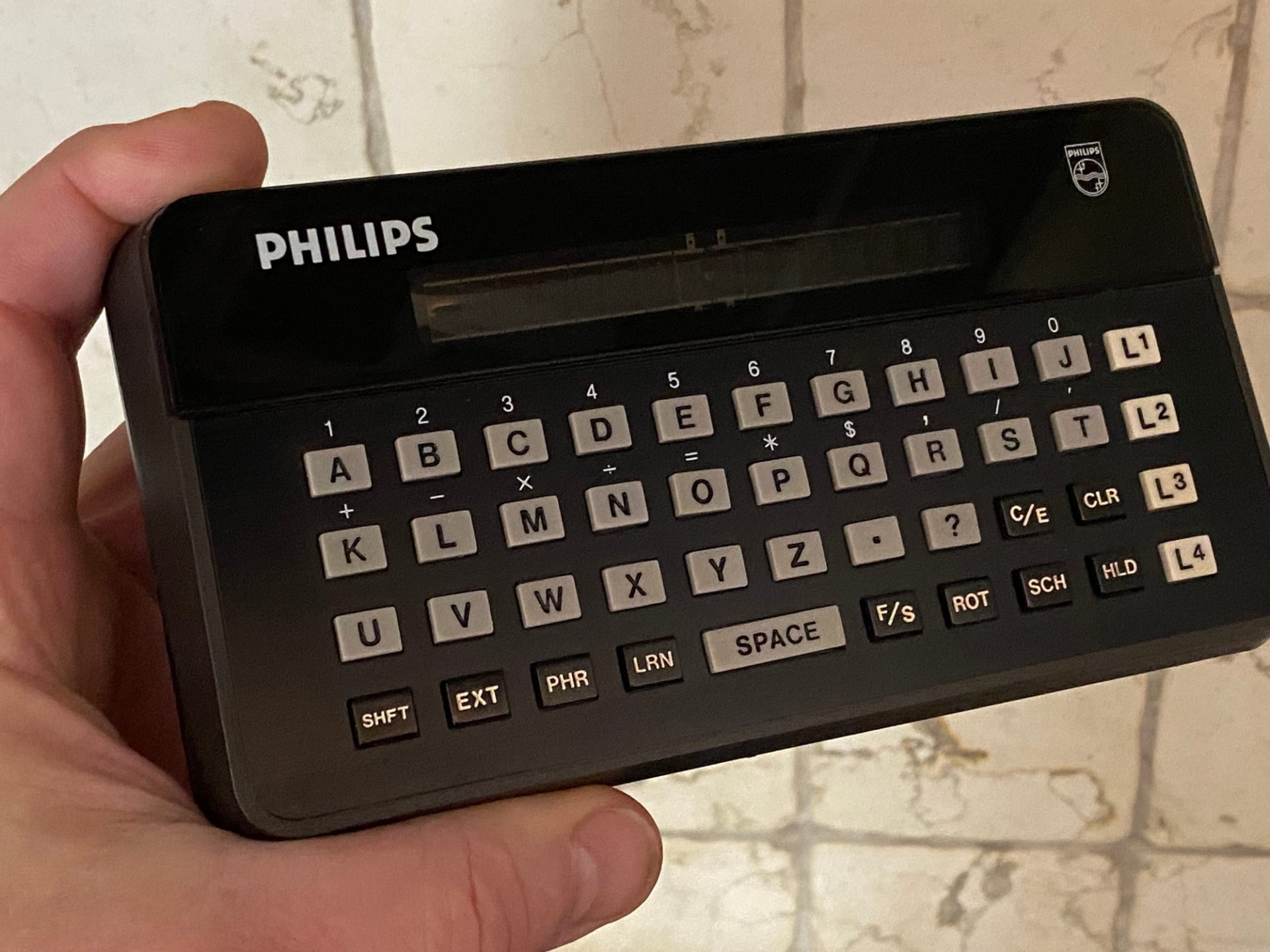 Philips' HL 3695 vertaal-machine